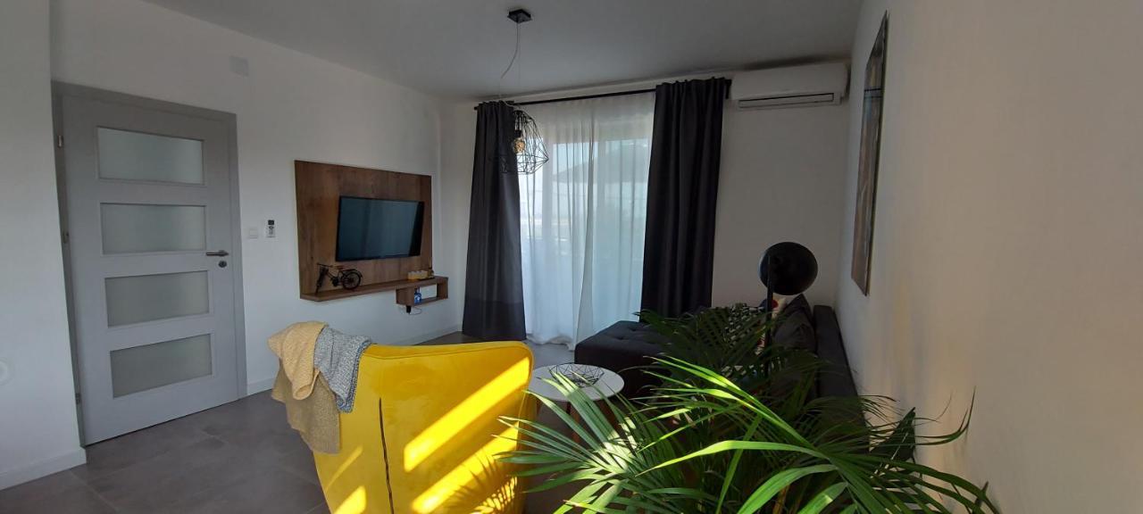 Holiday Home Velebit Nin Exterior photo