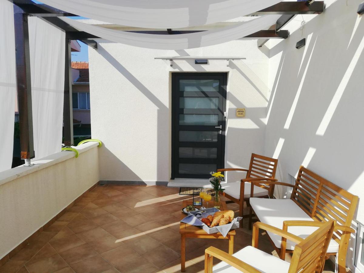 Holiday Home Velebit Nin Exterior photo